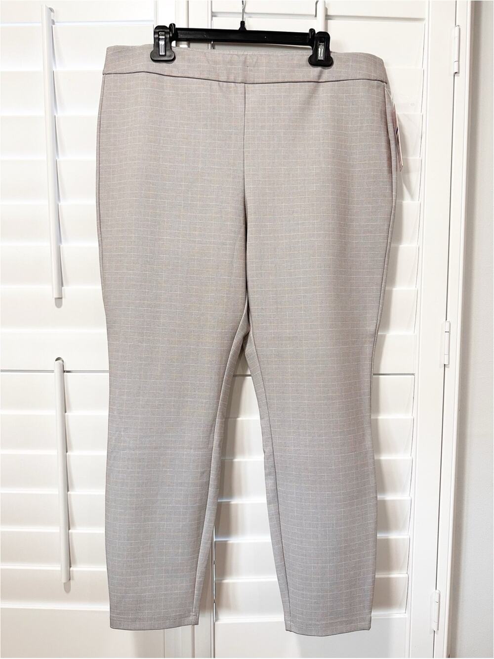 Nanette Lepore XL Gray Plaid Ankle Pants Slim Career Office Stretch NWT Neutral